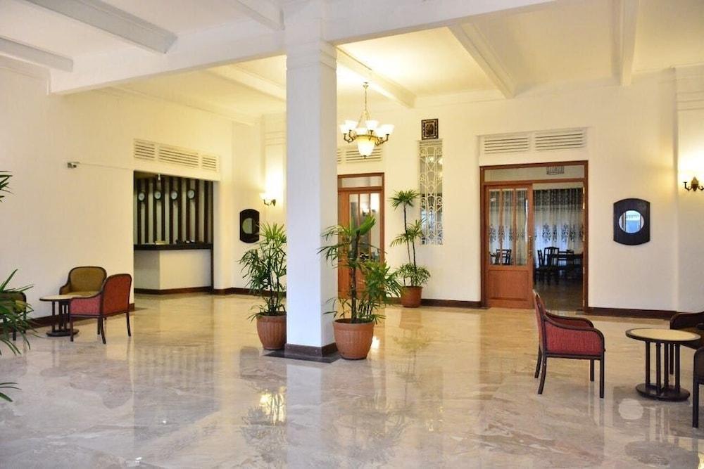 Shalimar Hotel โคลอมโบ ภายนอก รูปภาพ