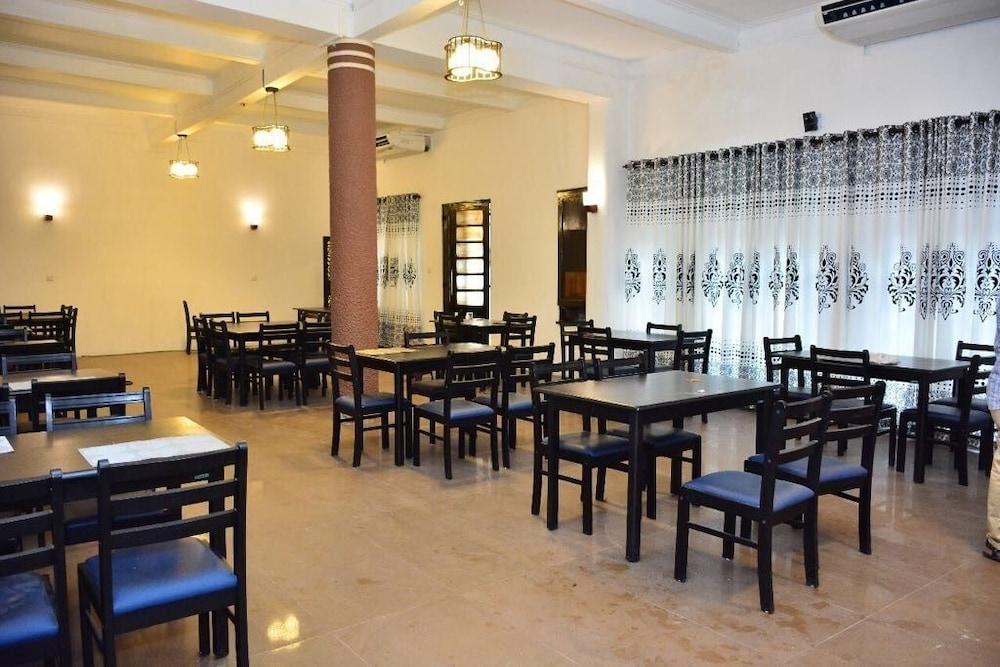 Shalimar Hotel โคลอมโบ ภายนอก รูปภาพ
