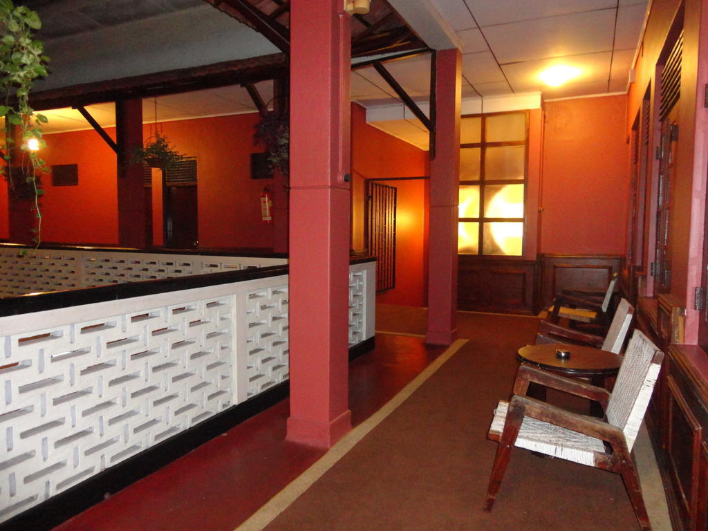 Shalimar Hotel โคลอมโบ ภายนอก รูปภาพ